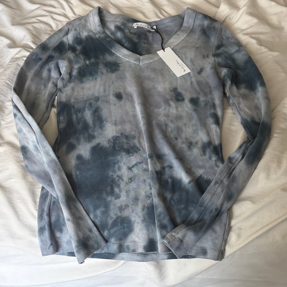 NWT Micheal Stars Blue Gray Tie-Dye V-Neck Long Sleeve Top